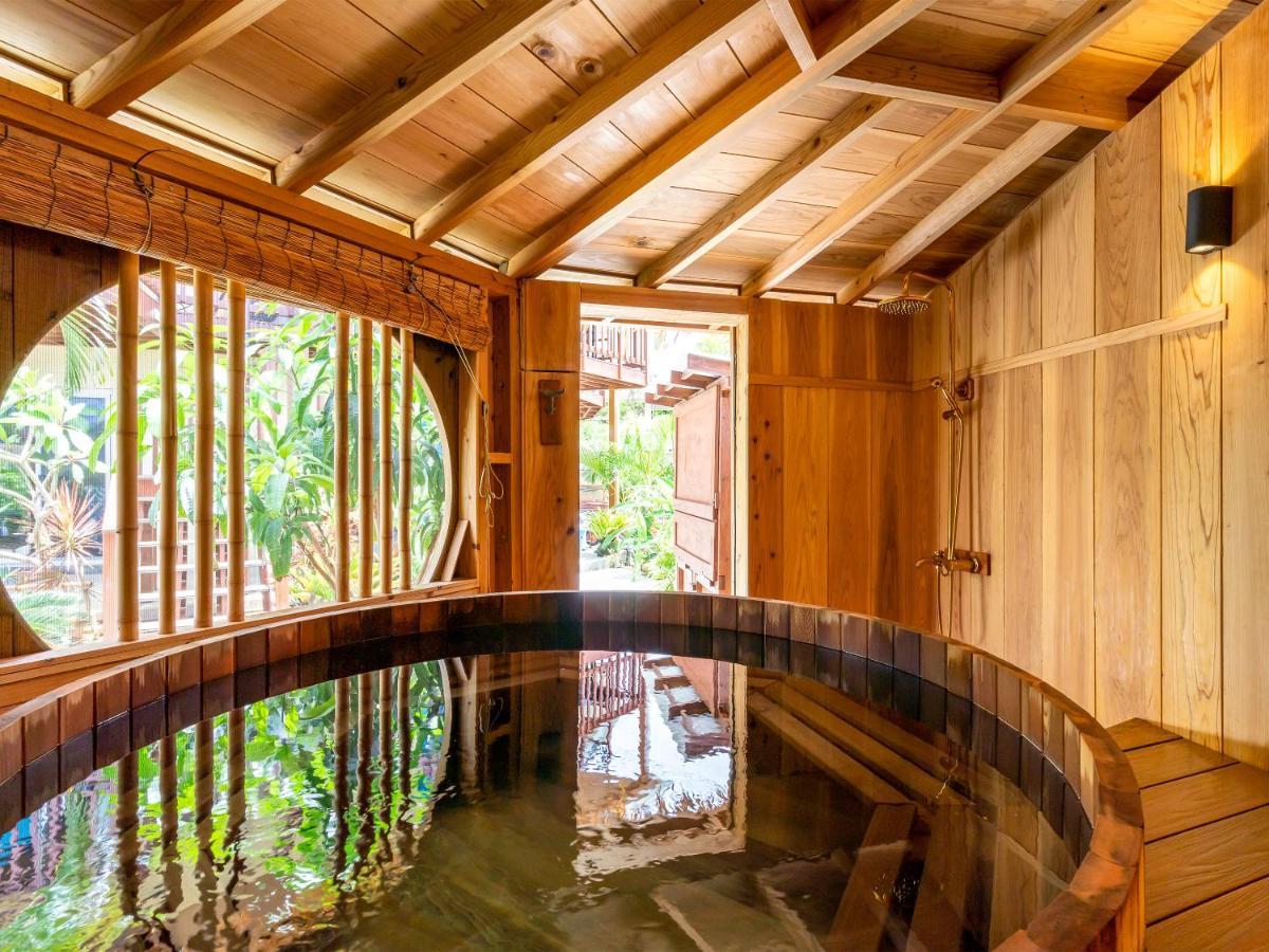 Island Breeze - Round House With Bbq - Wooden Hot Tub - Beach Onna Exterior foto